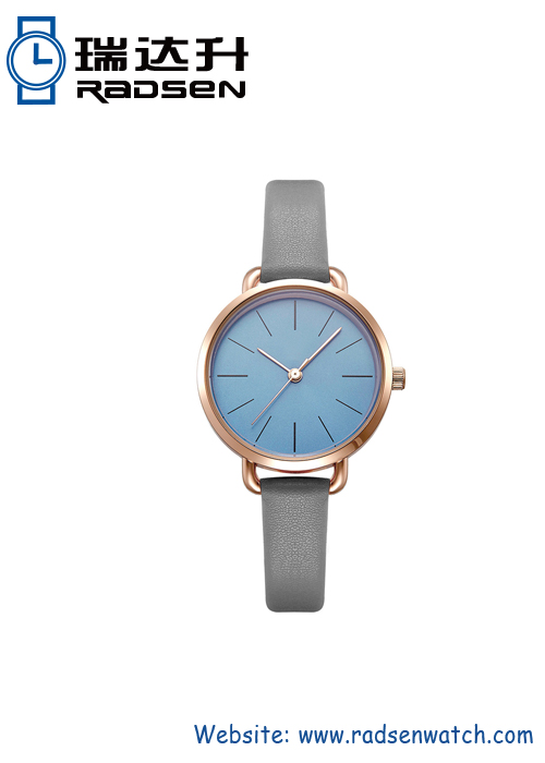 Round face leather strap watch for women