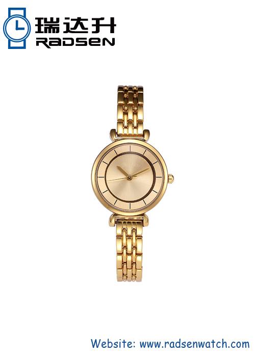 Reloj de dama con pulsera