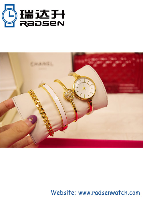Jewelry Bracelet Set Bangle Women Watches with Charms for Ladies